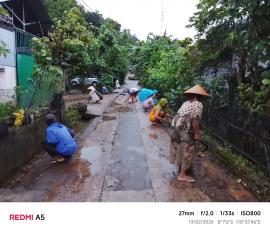 Jumat Bersih Padukuhan Pulegundes I, Warga Kompak Jaga Kebersihan dan Pererat Kebersamaan
